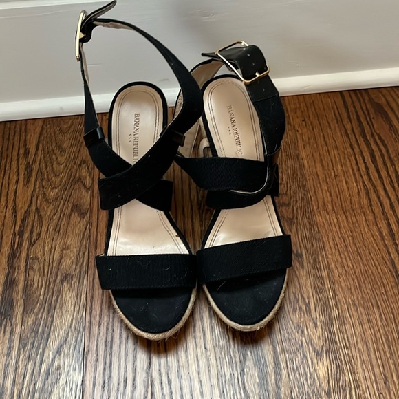 Banana Republic Shoes - Banana Republic Black Sandal wedges Size 7.5